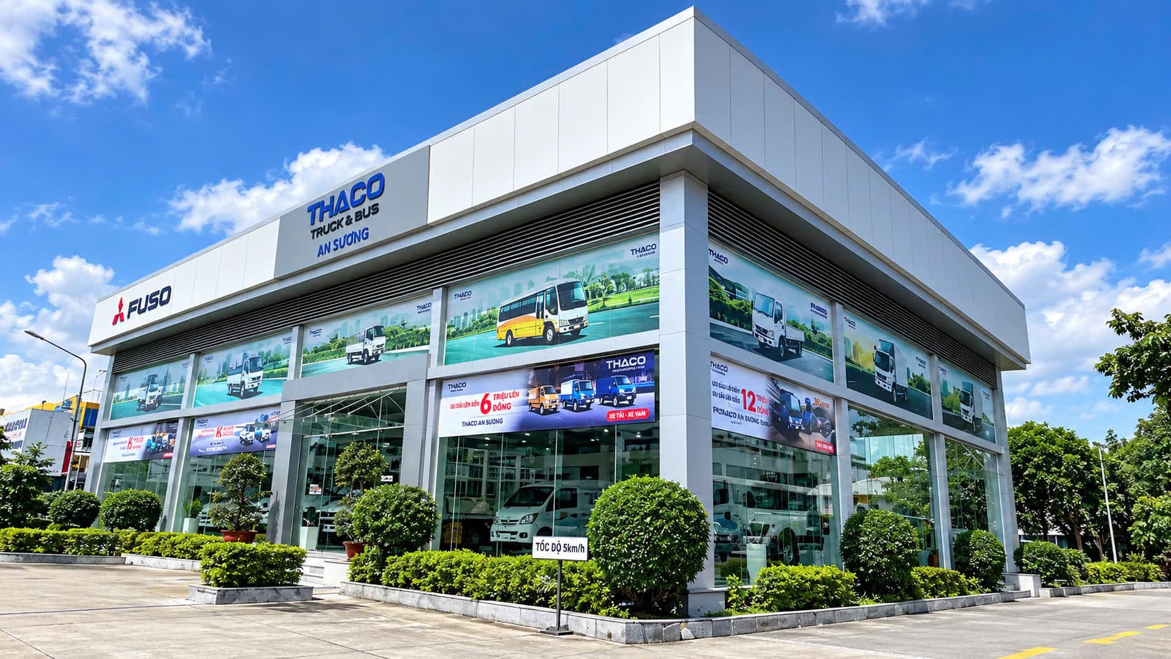 Showroom THACO An Sương